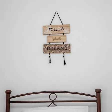 Debbie's With Sunset Feriehus