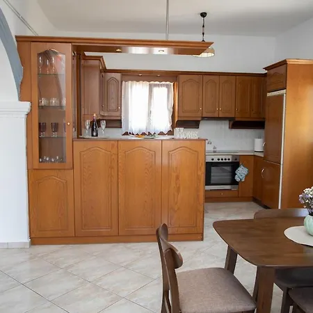 Feriehus Debbie's With Sunset Lakkíon