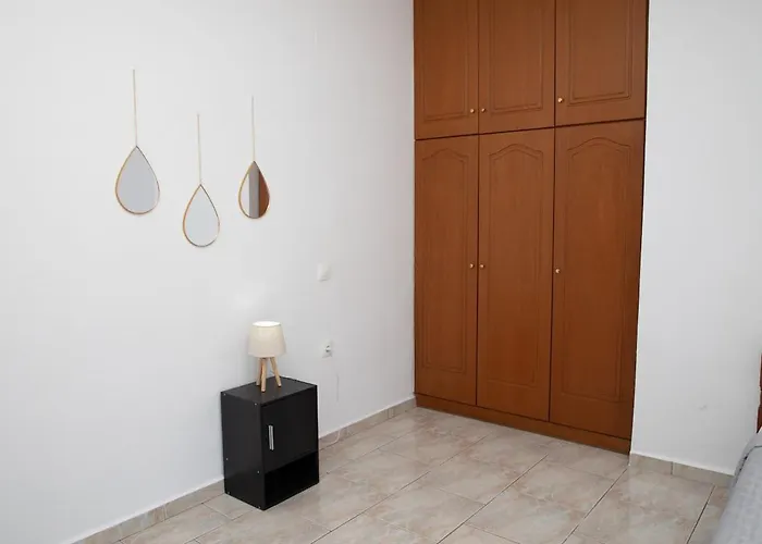 Debbie's With Sunset Tatil Evi