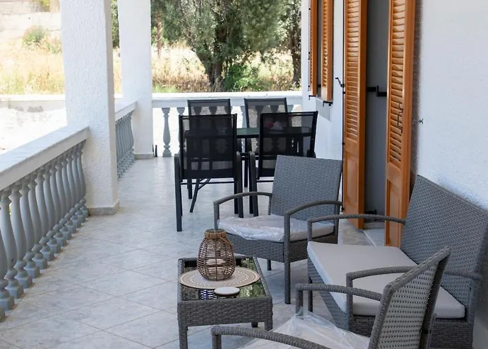 Tatil Evi Debbie's With Sunset